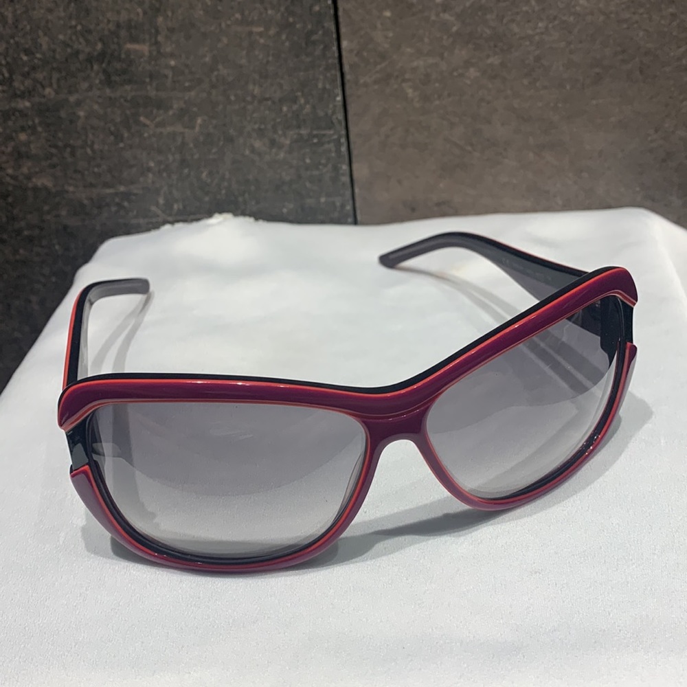 Diesel Sunglasses with box - Picture 2 of 11